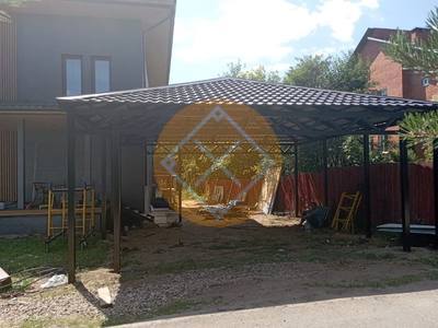 Навес из металлочерепицы для загородного дома