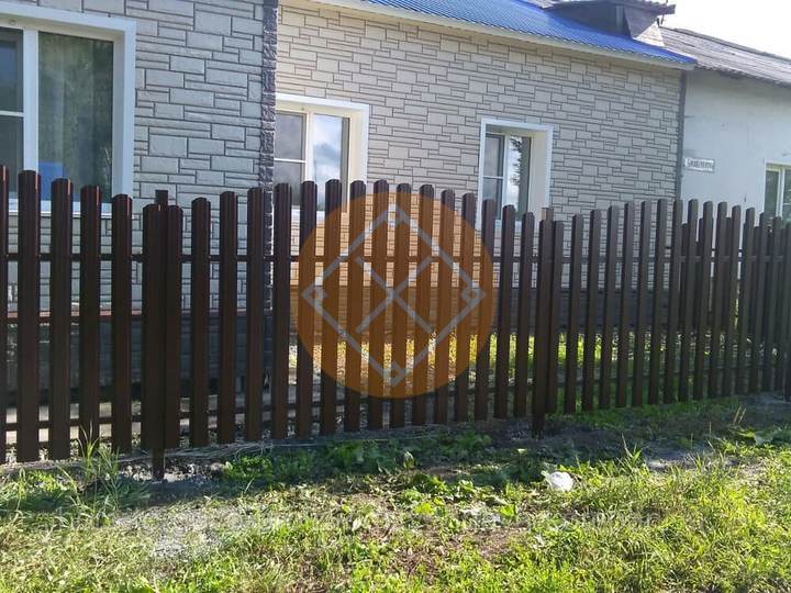 забор из еврошаткетника П-образного