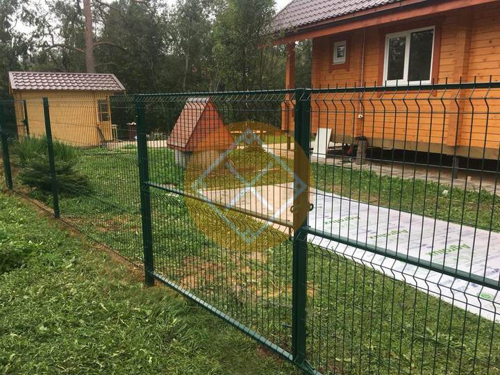 забор с воротами из 3D сетки
