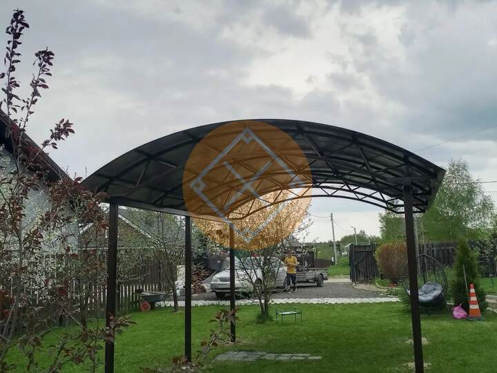 навес с арочными фермами