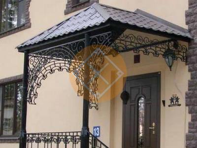 Козырек с крышей из металлочерепицы