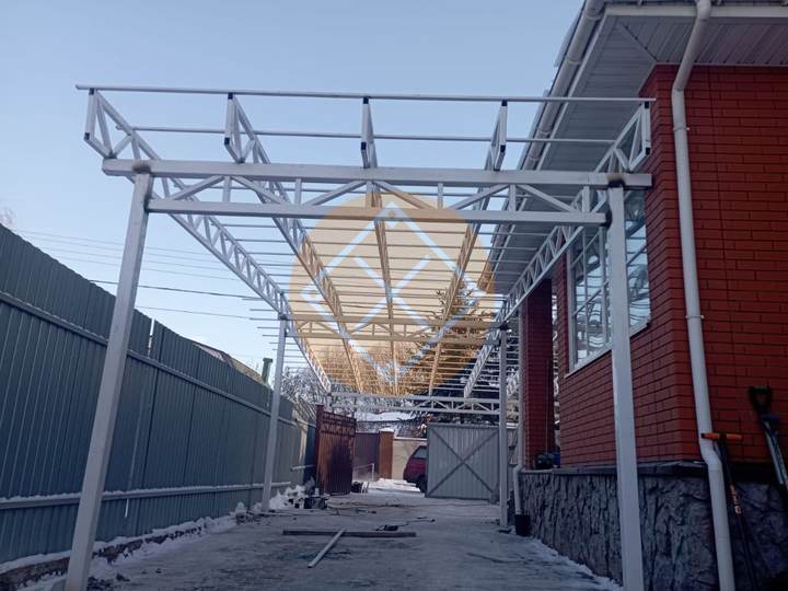 металлоконструкция навеса к дому